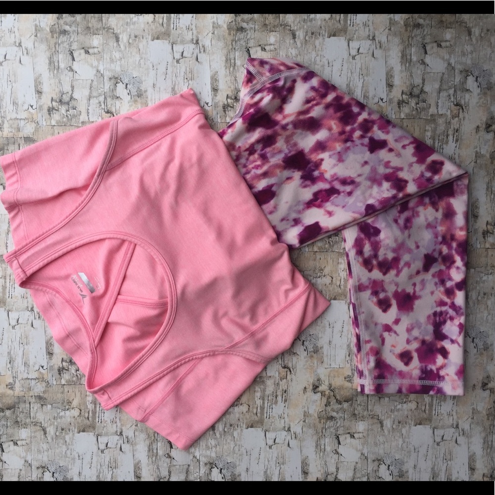 Old Navy Capri workout leggings and keyhole tank